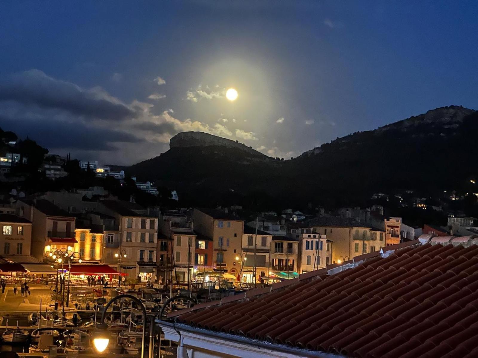 Cassis, Le Grand Bleu, Triplex Vue Mer, Port Plage 10Mn A Pieds 외부 사진